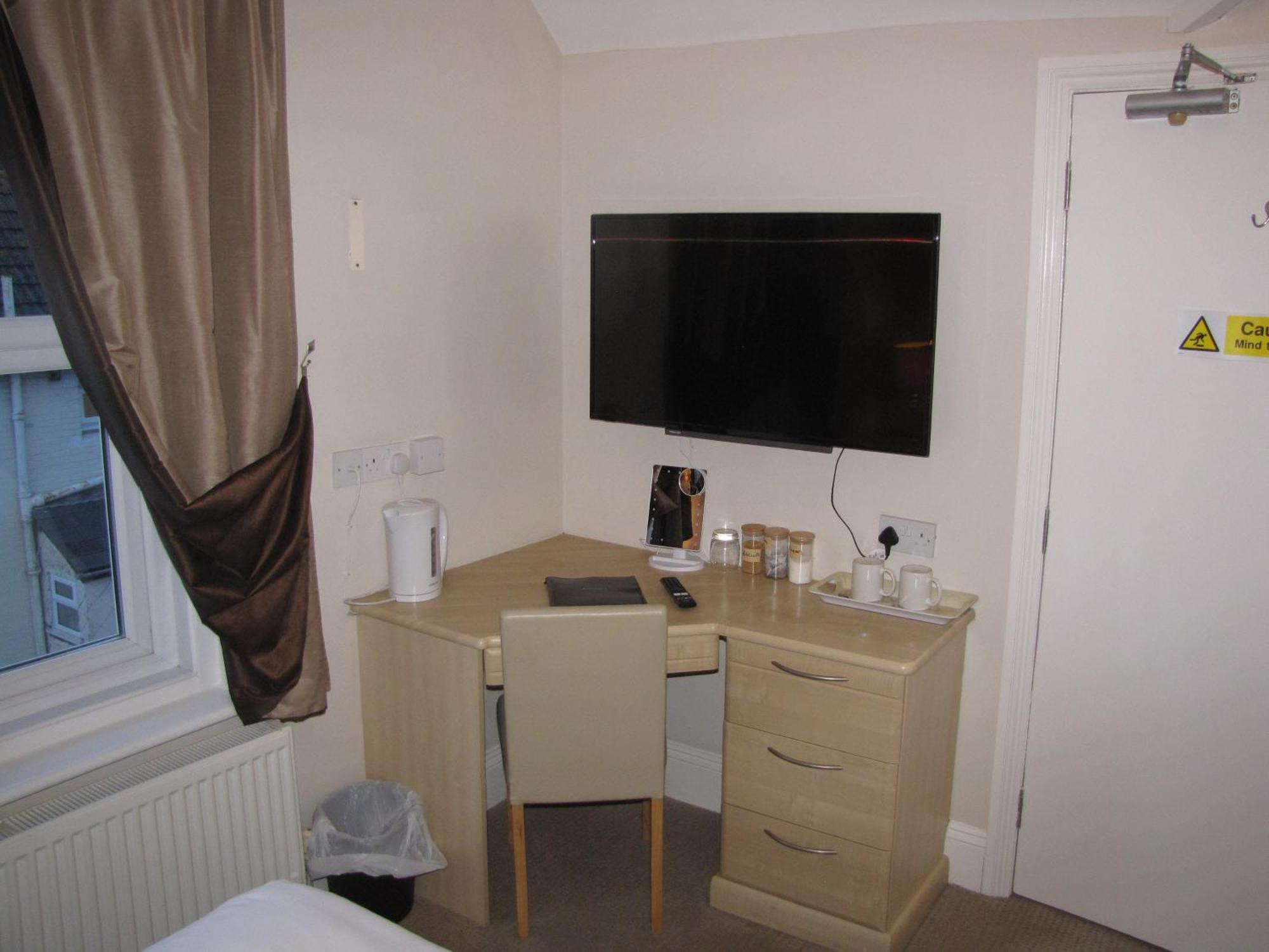 Ashmira Guest House Weymouth Exterior foto